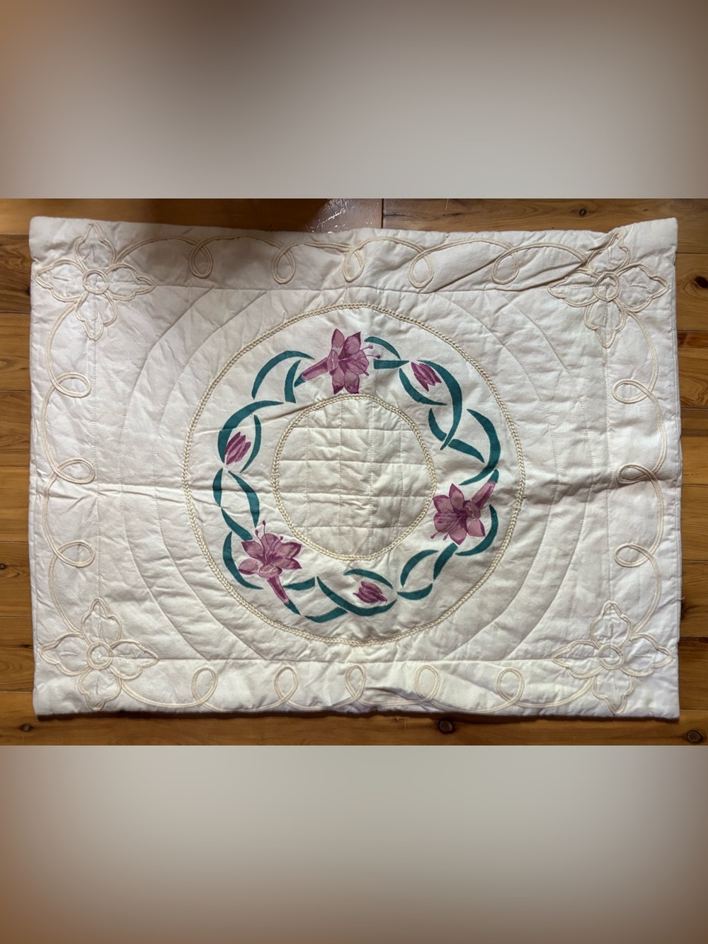 VTG Floral Appliqué Embroidery Ivory Cream Quilted Pillow Sham 26x19 Granny Core